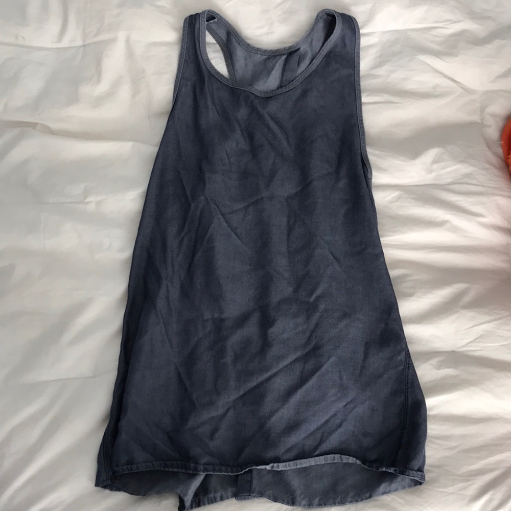 Lululemon All tied up Top